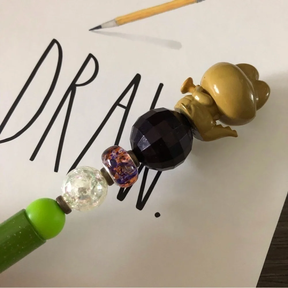 Disney doorables: The Princess and The Frog: Louis handmade beaded pen